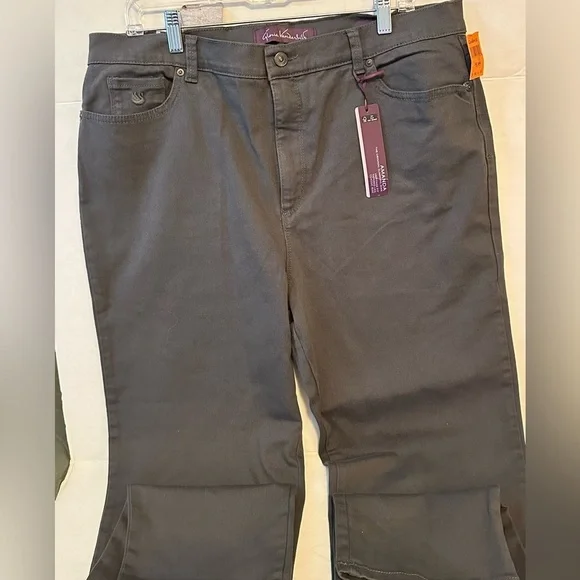 Gloria Vanderbilt Jeans Ashfall Color Soft Touch Maximum Recovery - Picture 1 of 8